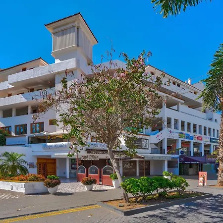 Parque Royal 1a255 דירה